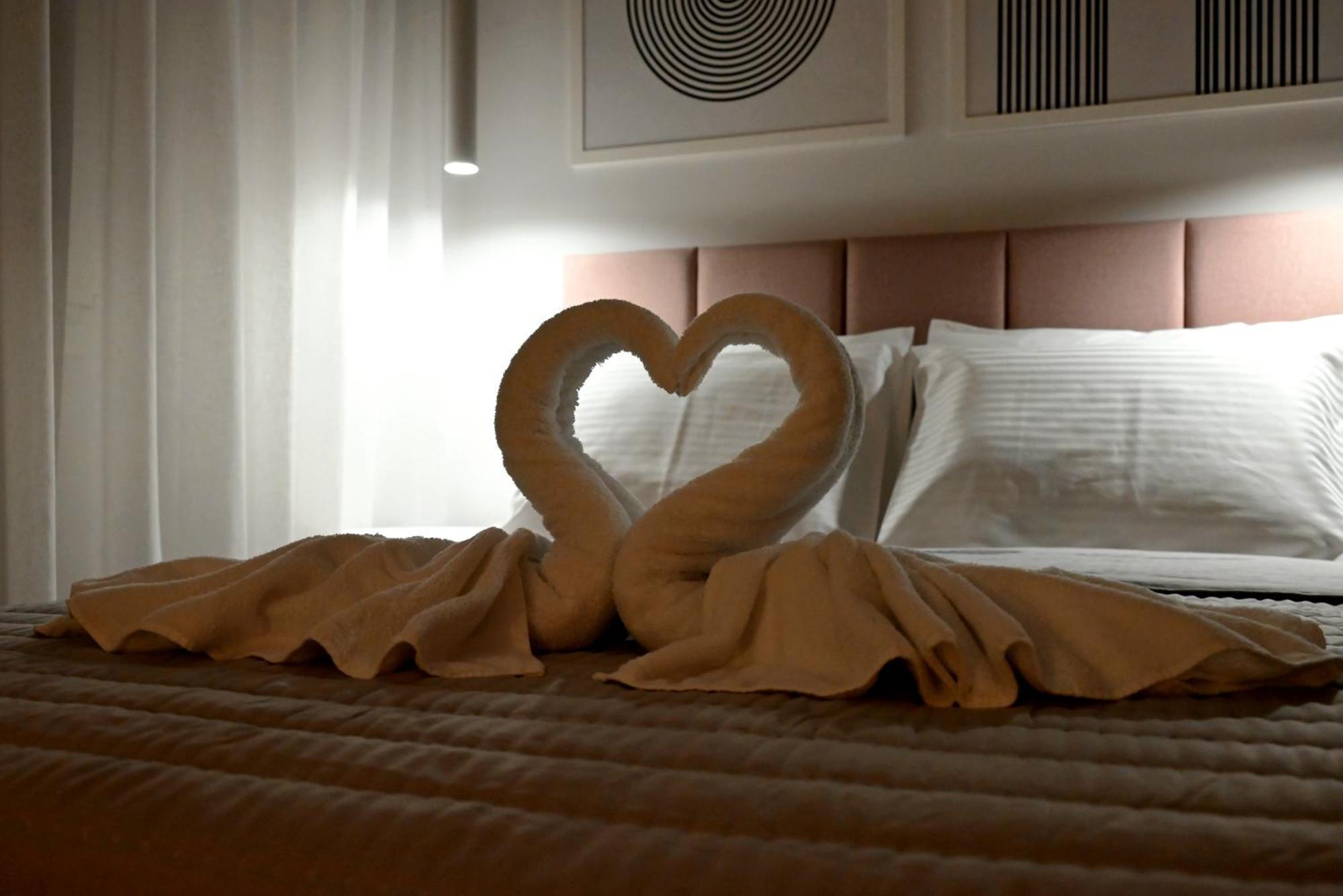 Mouson Luxury Suite With Free Private Parking Cavala Exterior foto