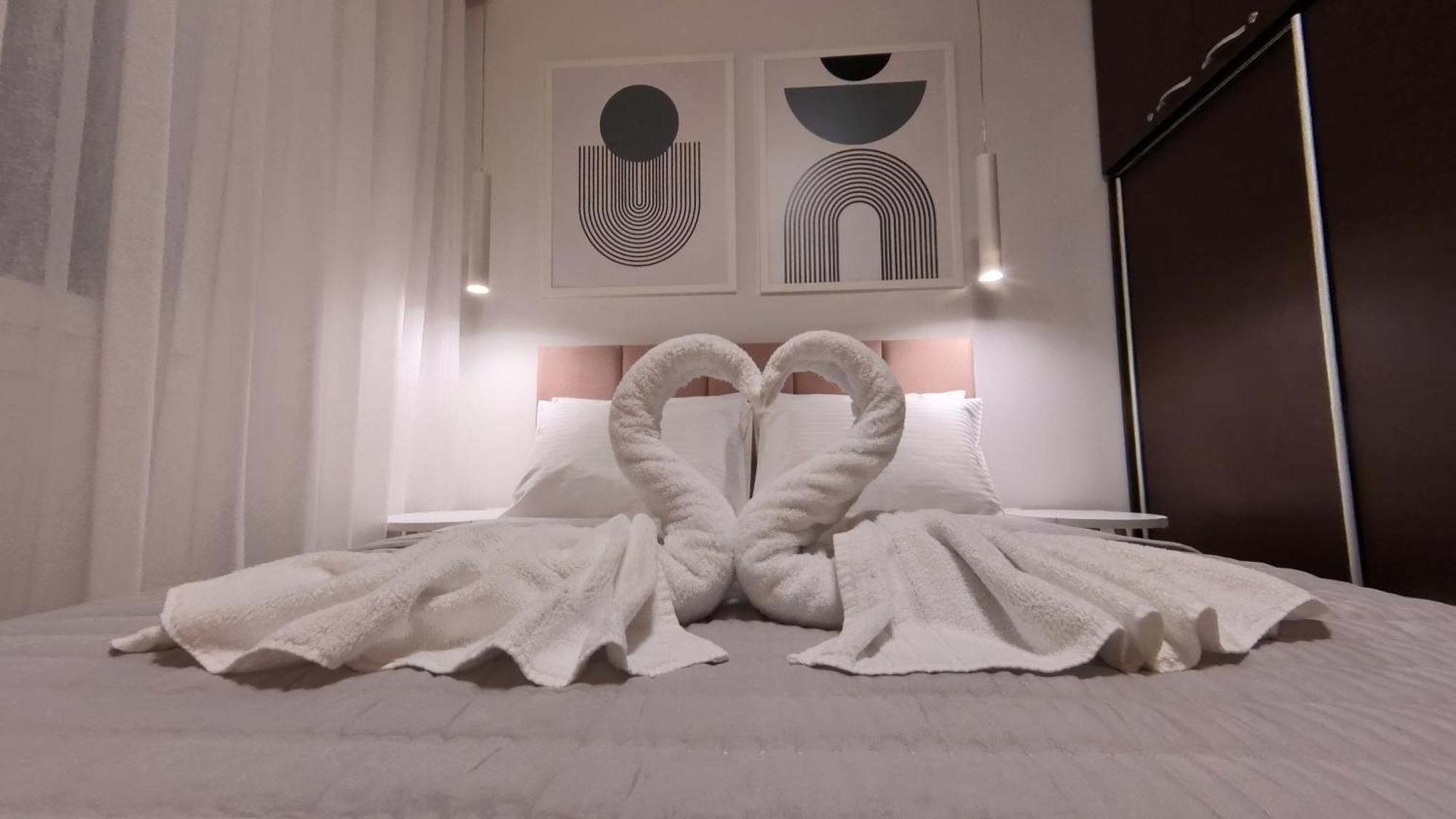 Mouson Luxury Suite With Free Private Parking Cavala Exterior foto