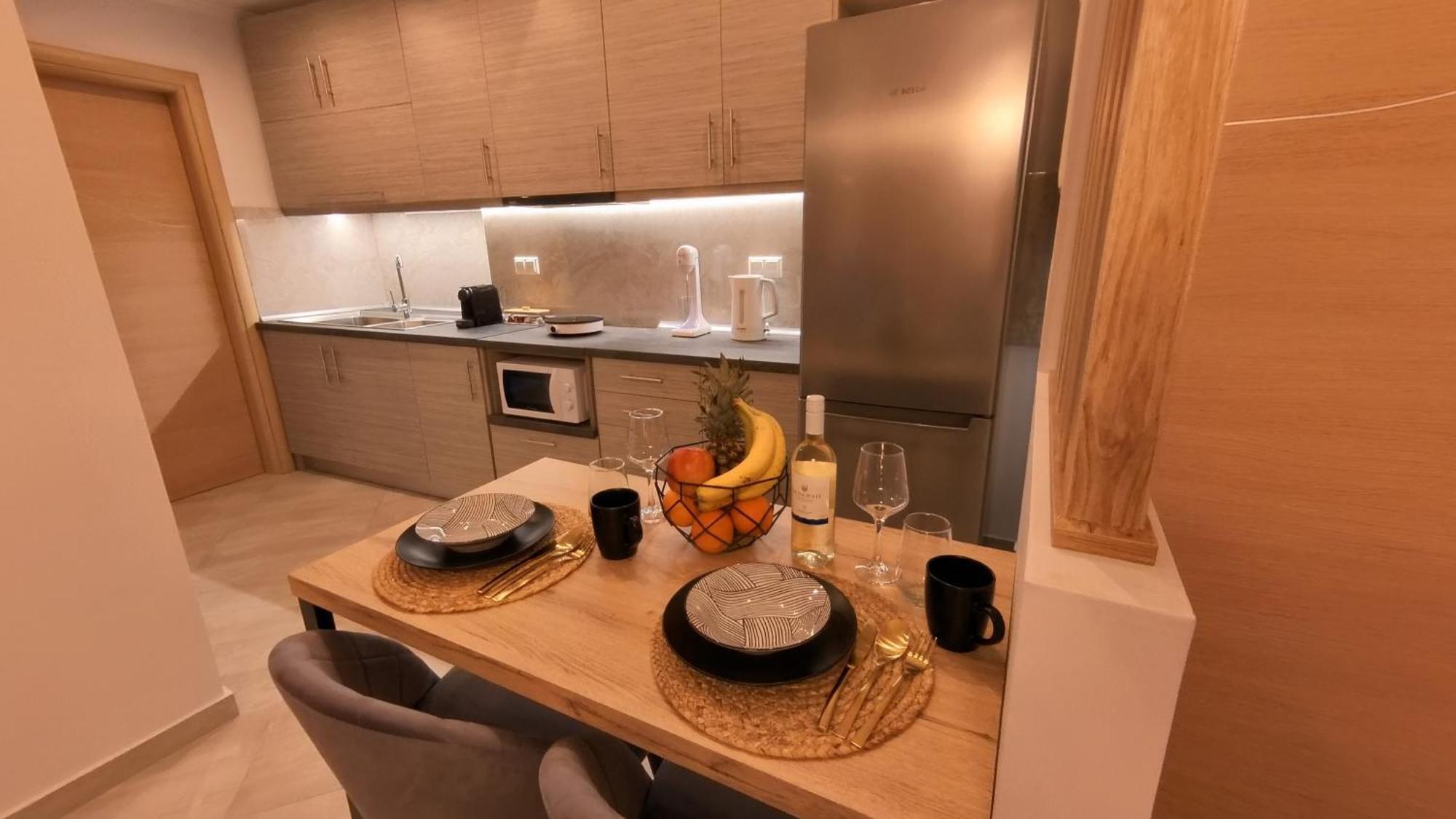 Mouson Luxury Suite With Free Private Parking Cavala Exterior foto