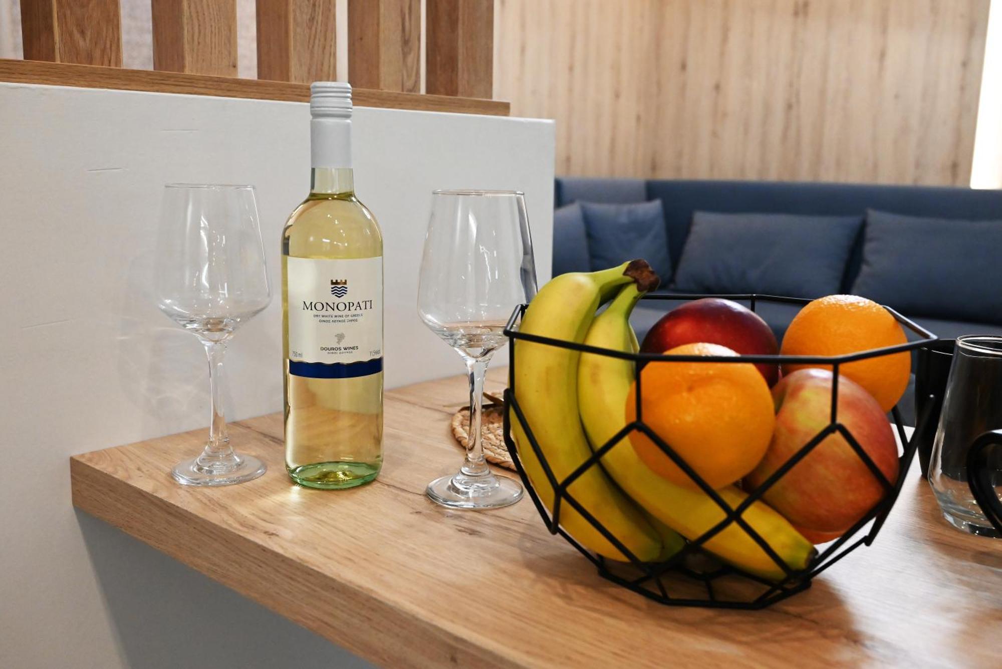 Mouson Luxury Suite With Free Private Parking Cavala Exterior foto