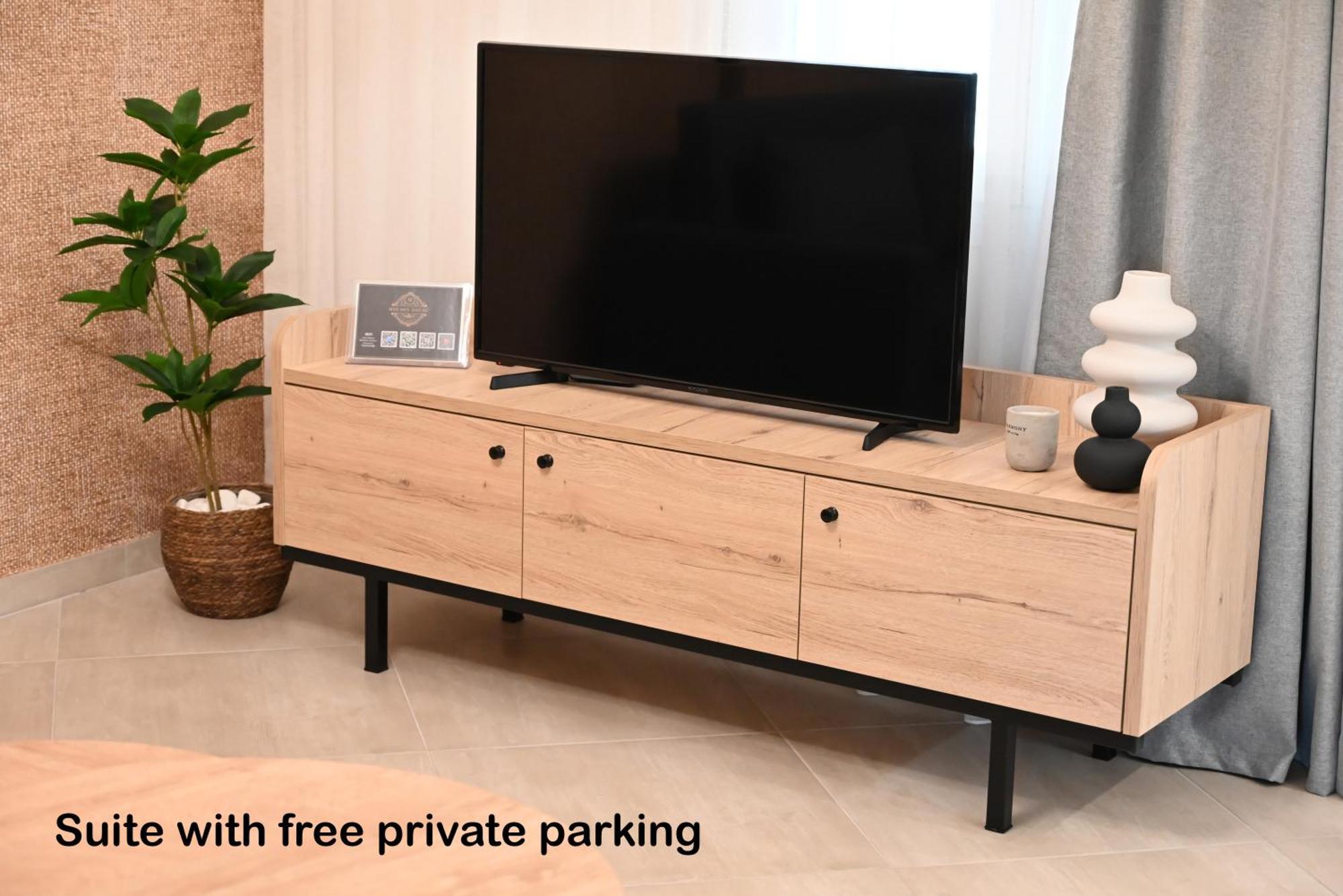 Mouson Luxury Suite With Free Private Parking Cavala Exterior foto
